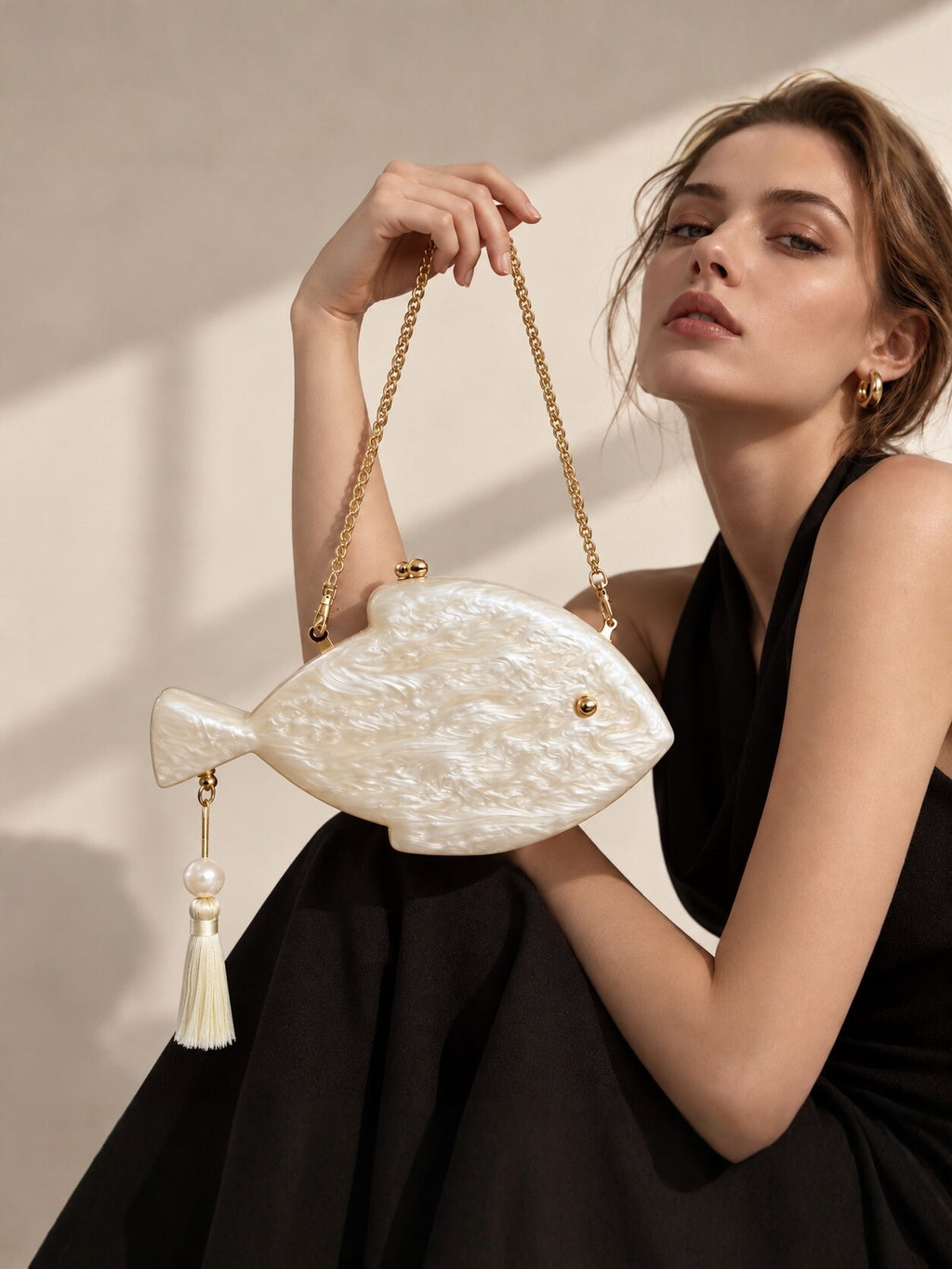 Acrylic Shell Chain Clutch