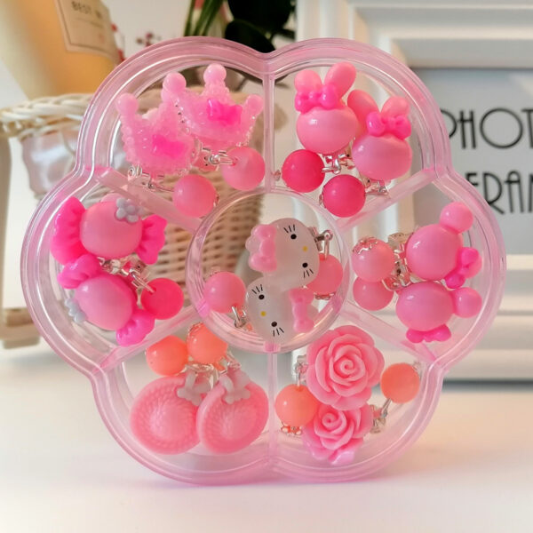 Korean version of children's ear clips