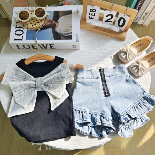 Girls' Cute Big Bow Vest and Denim Shorts - Image 2