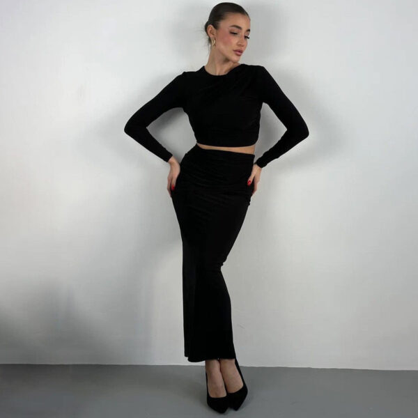 Round neck long sleeve crop top two-piece suit - Image 3