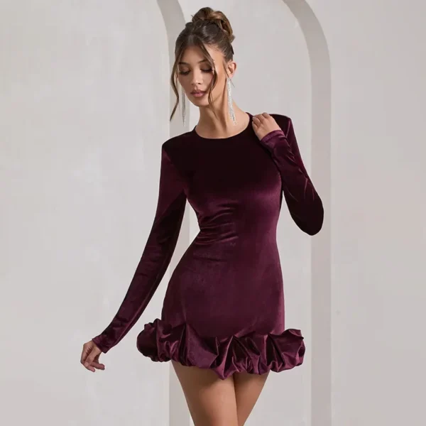 Velvet round neck hem long sleeve dress
