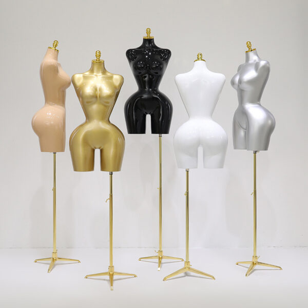 BBL-Plus size model props - Image 2