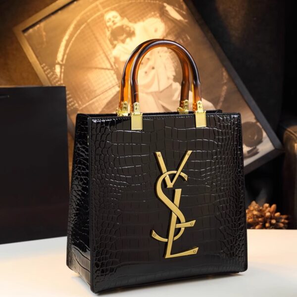 Crocodile pattern women's bag large capacity handbag