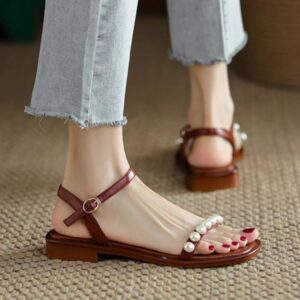 Summer 2025 New Pearl Strapper Sandals Women's Fashion Comfortable Low Heel Open Toe Flat Beach Shoes to Wear Outside