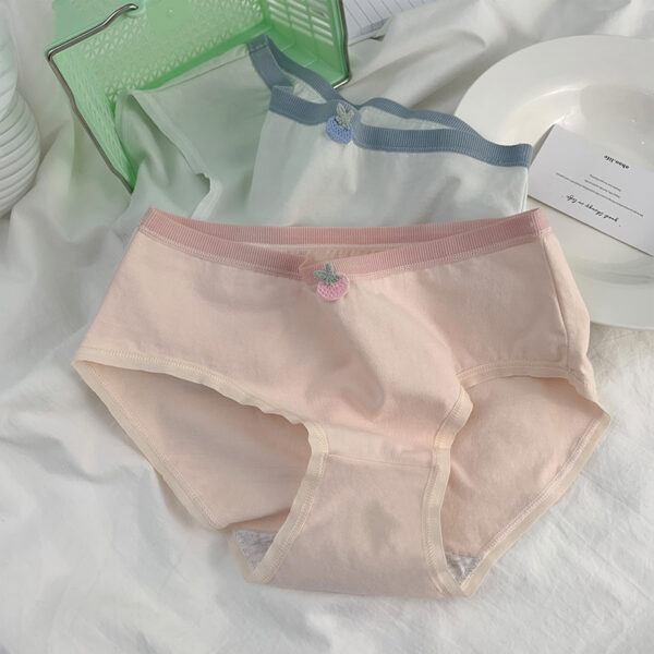 Girl's 3 piece cotton antibacterial panties - Image 3