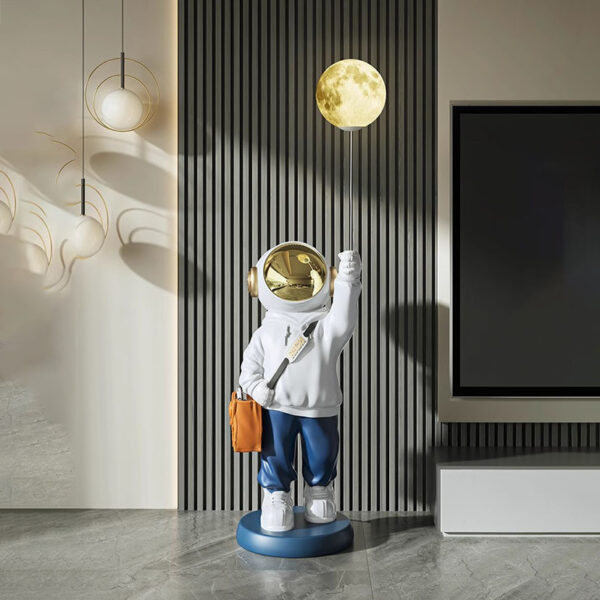 Astronaut living room decorations