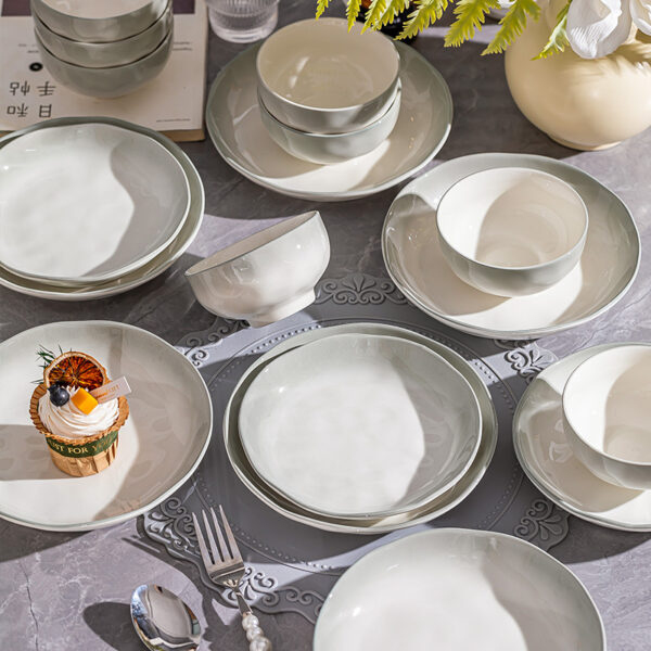 Luxury Kitchenware bowls and chopsticks full set - Image 3